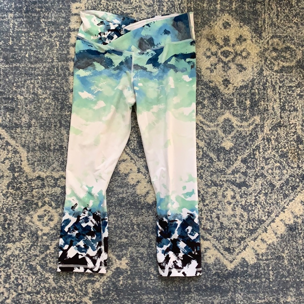 Fabletics blue, green, and white 3/4 length leggings size XS